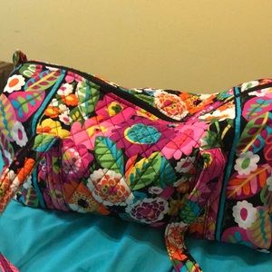 Vera Bradley: large duffel bag